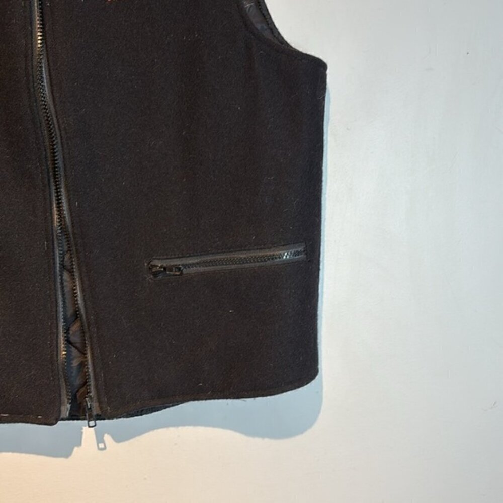 Men’s wool blend quilted vest whistler  Canadiana/native inspired size small - Picture 7 of 7